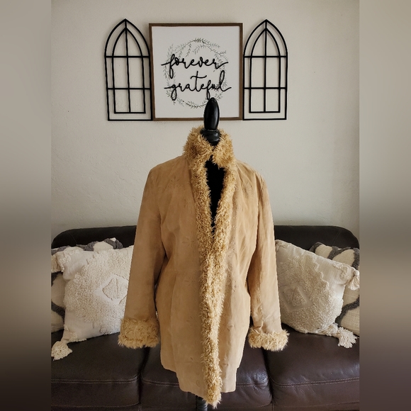 Vintage 90's Y2K Retro Embroidered Leather Coat With Faux Fur Trim Size 1X Retro - Picture 3 of 12